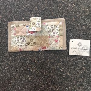 Quilted wallet